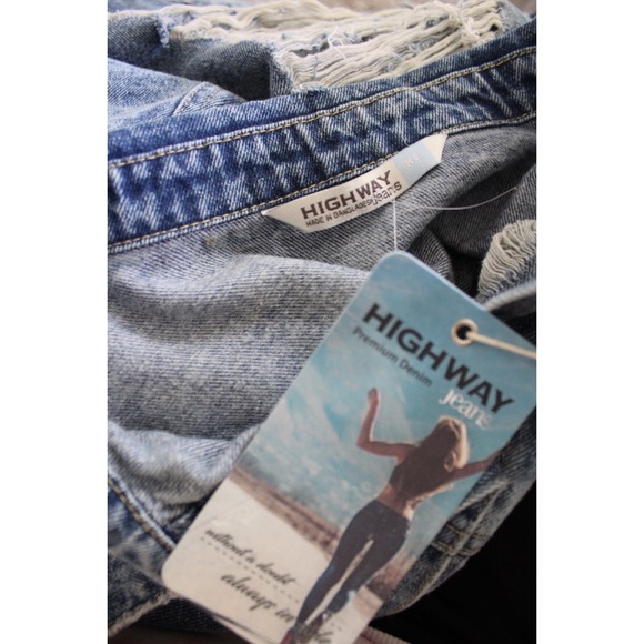 Highway NWT Destroyed Denim Jean Jacket XL Distressed Frayed Fringe - Picture 8 of 11